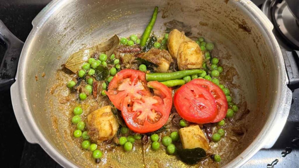 Aloo matar pulao recipe