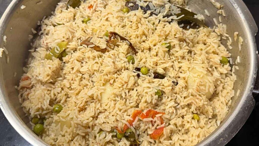 Aloo matar pulao recipe