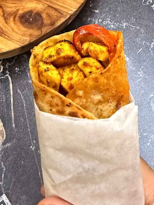 Paneer Roll